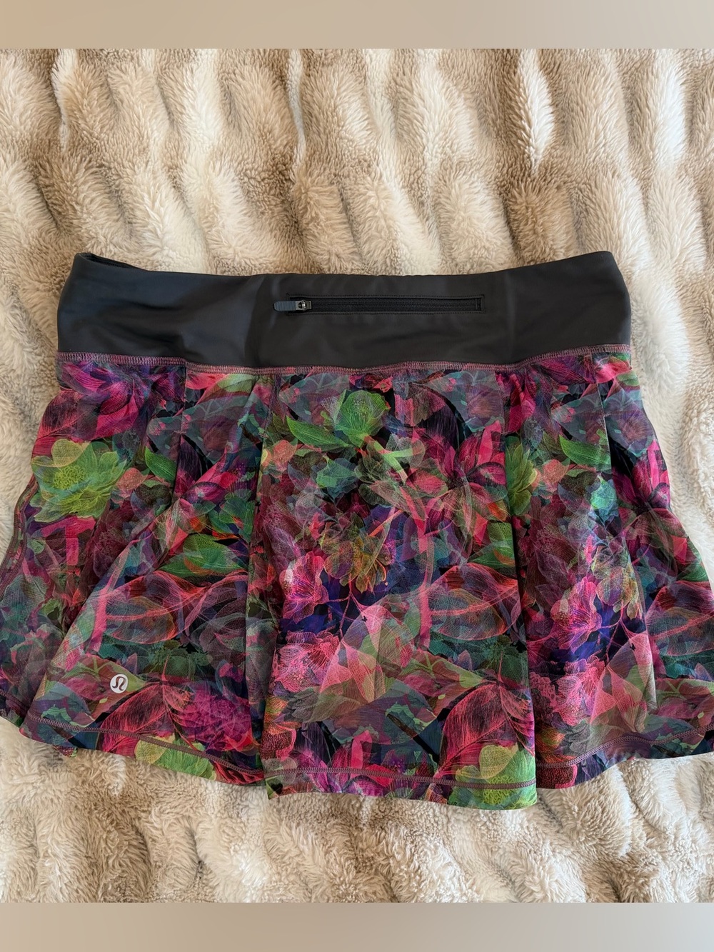 lululemon athletica Black Waistband Multicolor Floral Mesh Skirt